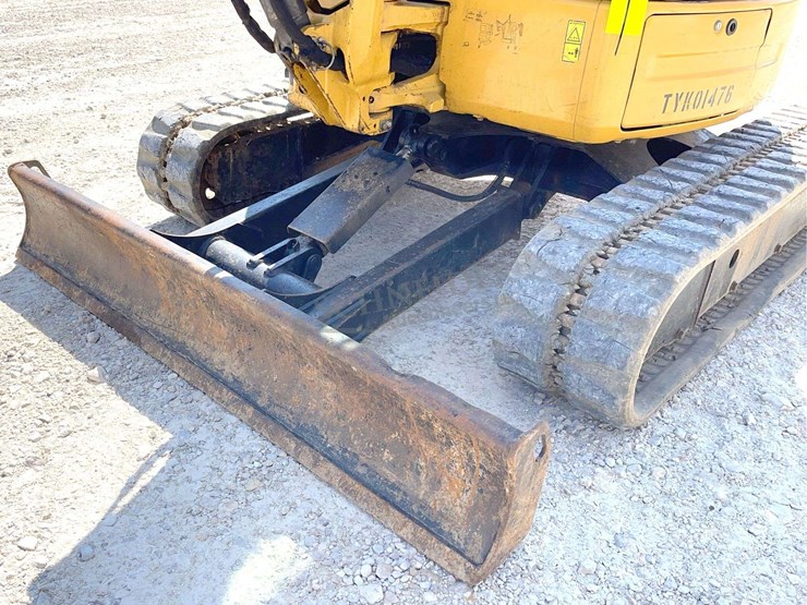 2012-caterpillar-304d-cr-image-31