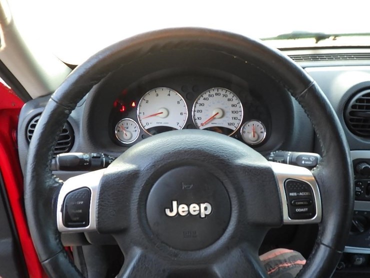 2002-jeep-liberty-image-19