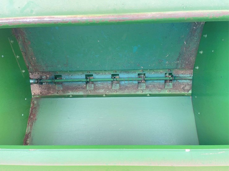 john-deere-750-image-39