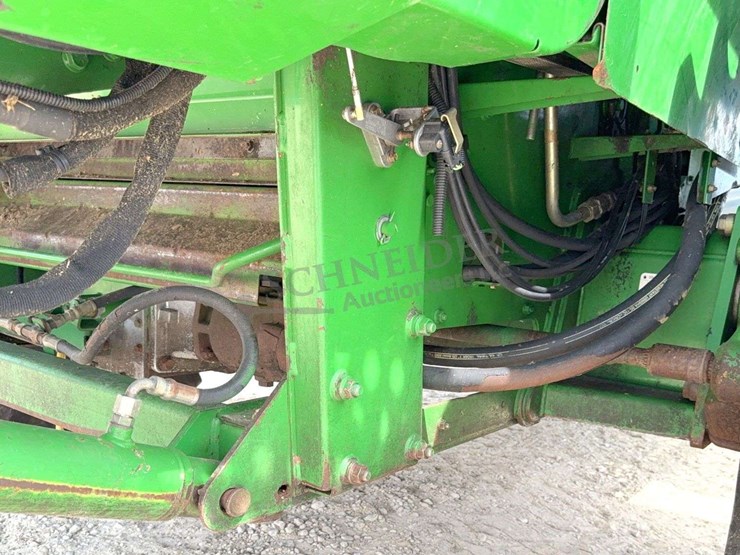 2000-john-deere-9650-sts-image-105