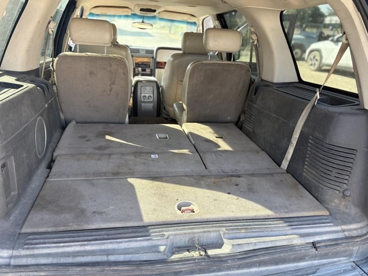 2003-lincoln-navigator-image-26
