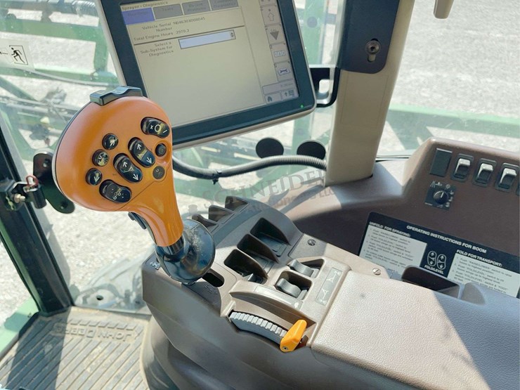 2010-john-deere-4630-image-44