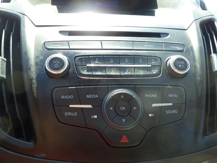 2017-ford-escape-image-26