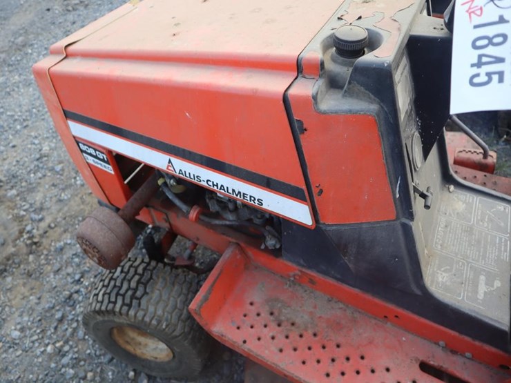 allis-chalmers-808gt-lawn-&-garden-tractor-image-18