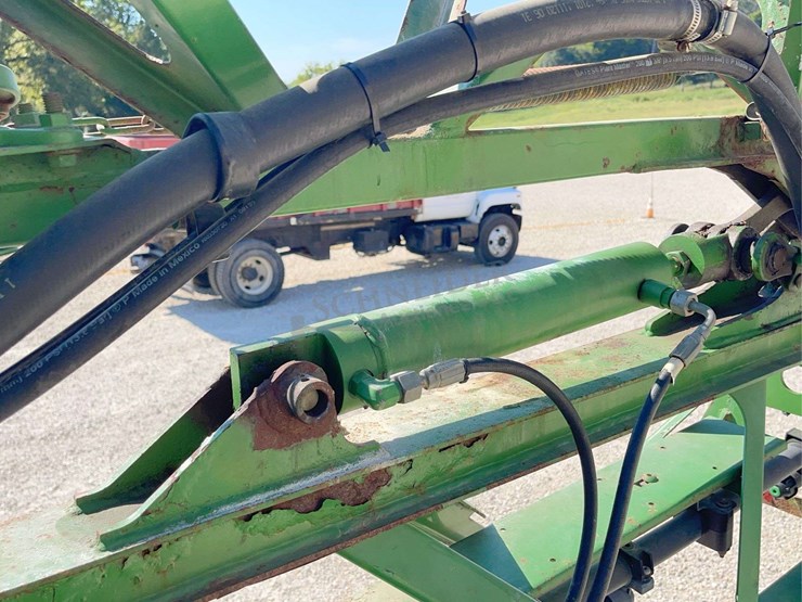 2010-john-deere-4630-image-106