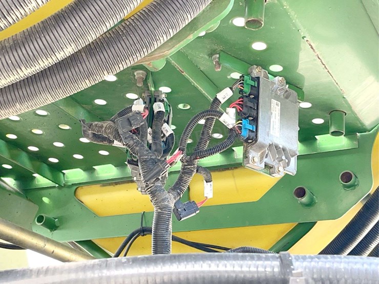 john-deere-1790-image-43