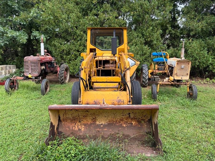 ford-4400-image-9