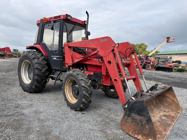 case-ih-685-image-10