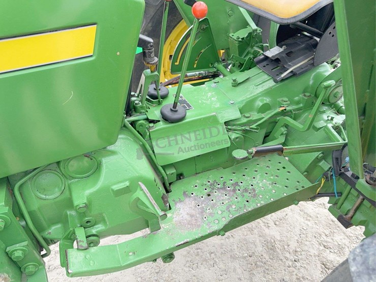 john-deere-2550-image-41