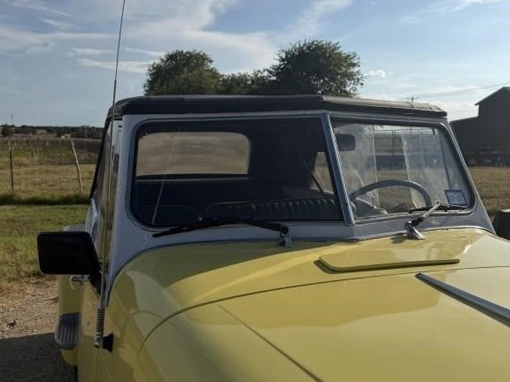 offsite--1949-willy's-jeepster-image-25