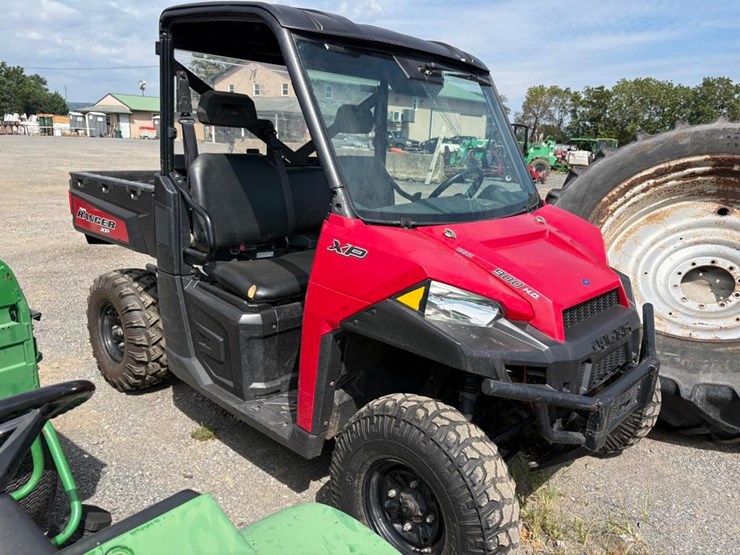 2015-polaris-ranger-image-1
