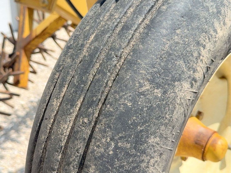 kmc-philips-3003a-30-rotary-harrow-image-22