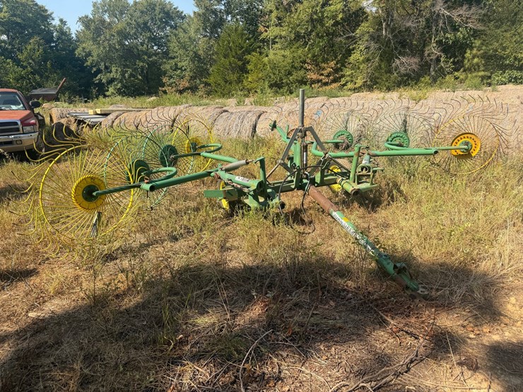 john-deere-702-image-2
