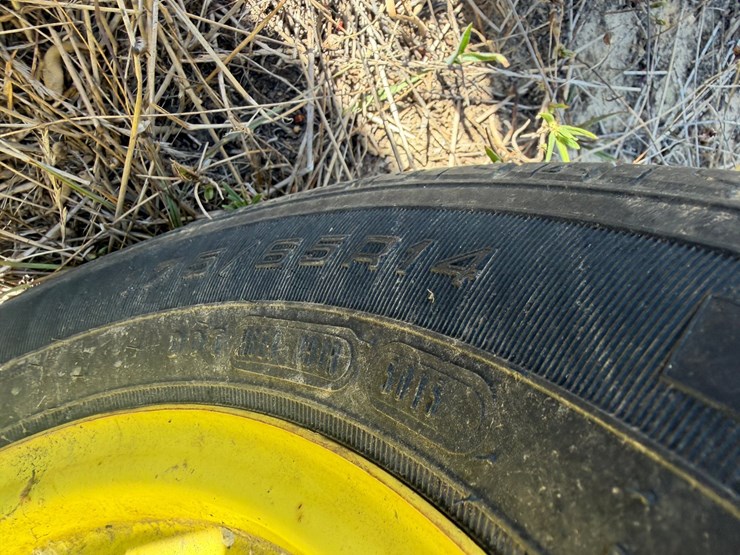 john-deere-702-image-5