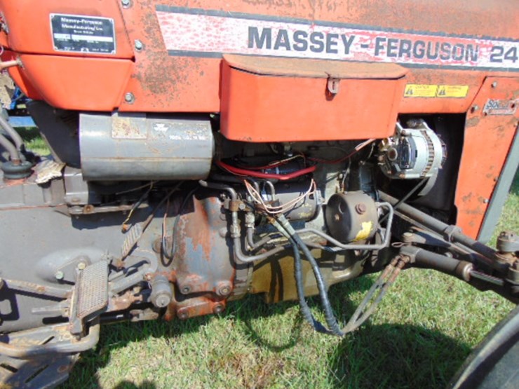 massey-ferguson-240-image-8