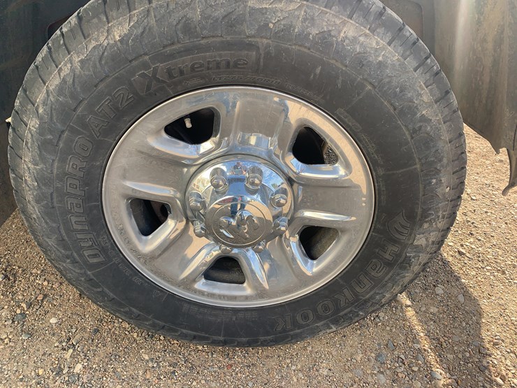 2017-dodge-2500-image-10