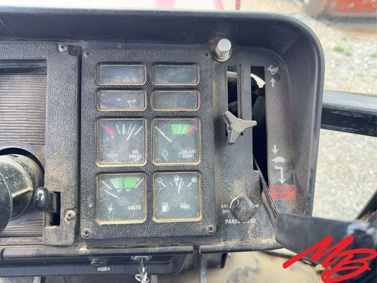 1991-john-deere-4755-image-37