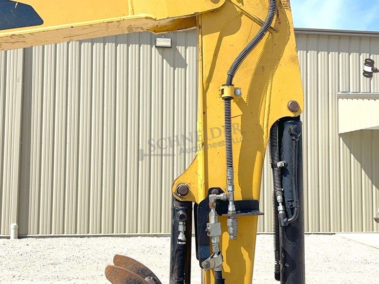 2012-caterpillar-304d-cr-image-11