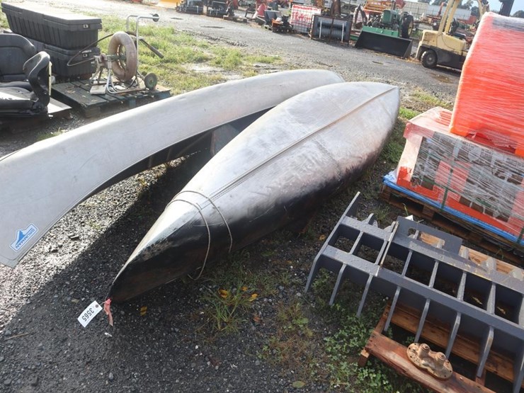 aluminum-canoe-image-4