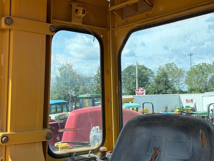 caterpillar-973-image-22