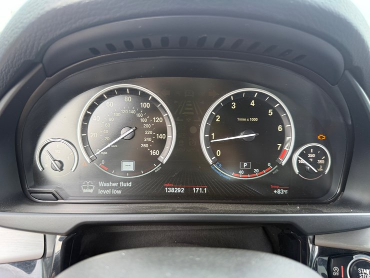 2014-bmw-x5-image-35