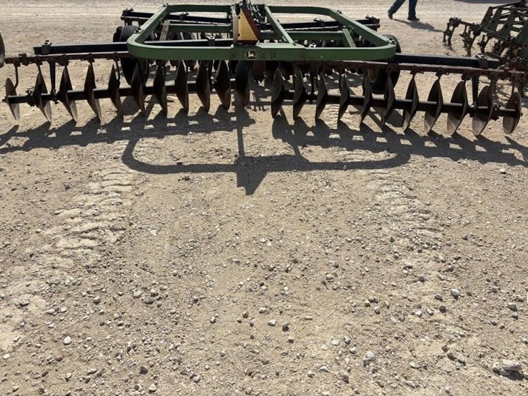 john-deere-215-image-3