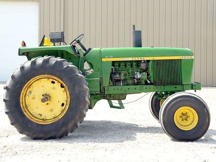 john-deere-4230-image-3