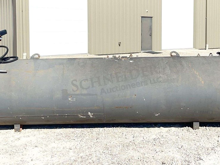 1,000-gallon-steel-fuel-tank-w/-fill-rite-pump-image-8