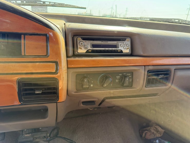 1996-ford-f350-image-66
