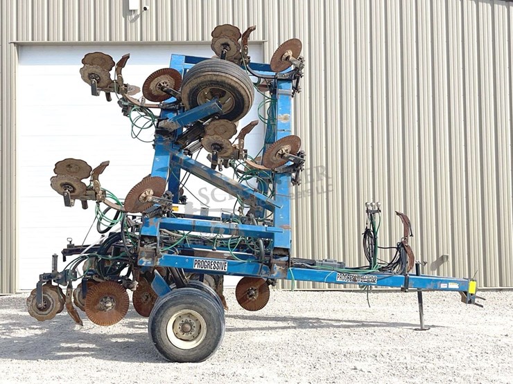 progressive-1300-image-3
