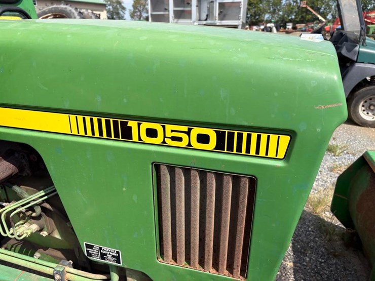 john-deere-1050-image-8