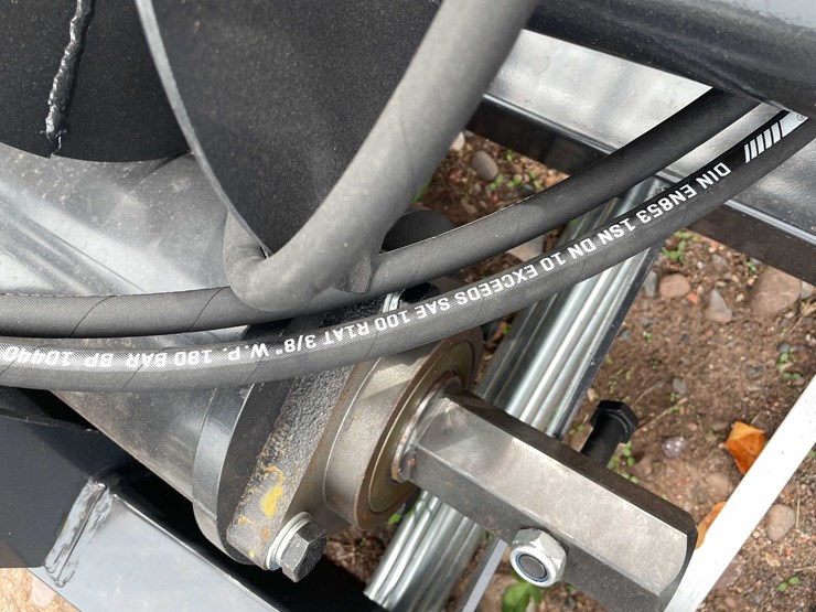 #5137-•-2026-jct-skid-steer-hydraulic-auger-drive-and-(3)-bits-image-8