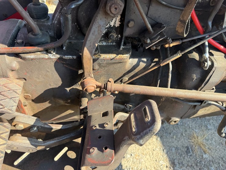 massey-ferguson-231-image-52