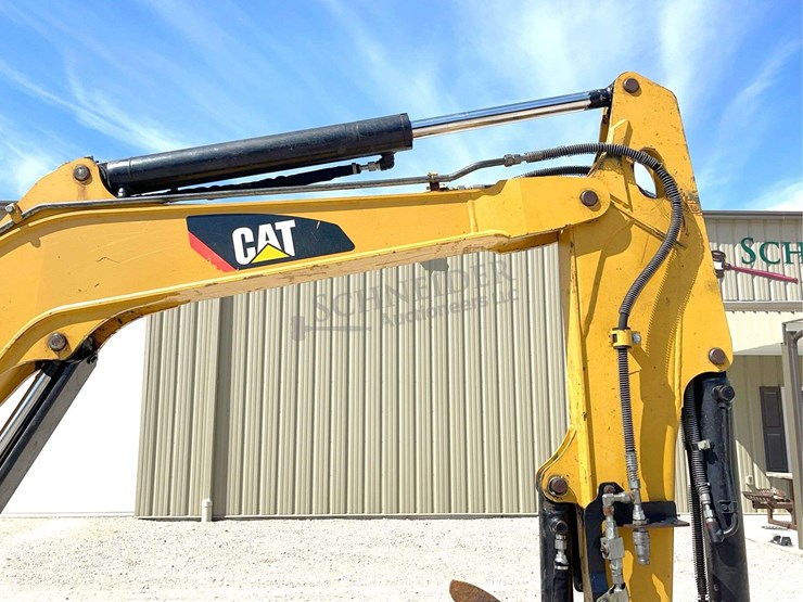 2012-caterpillar-304d-cr-image-12