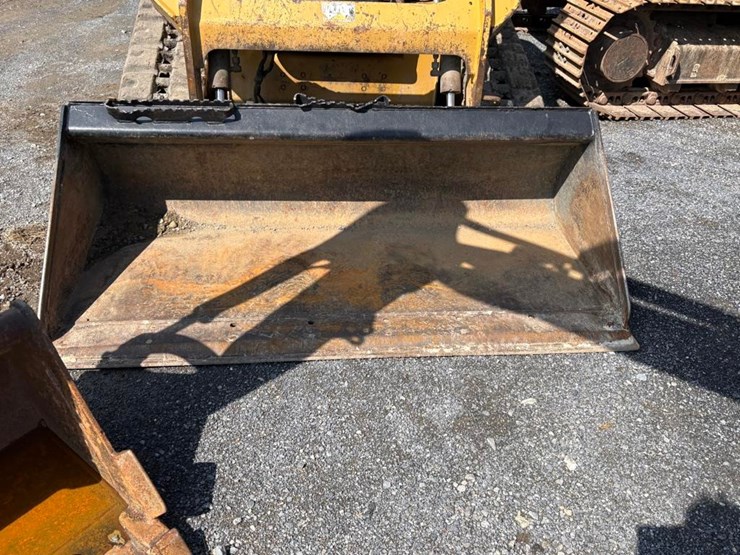 caterpillar-249d-image-15