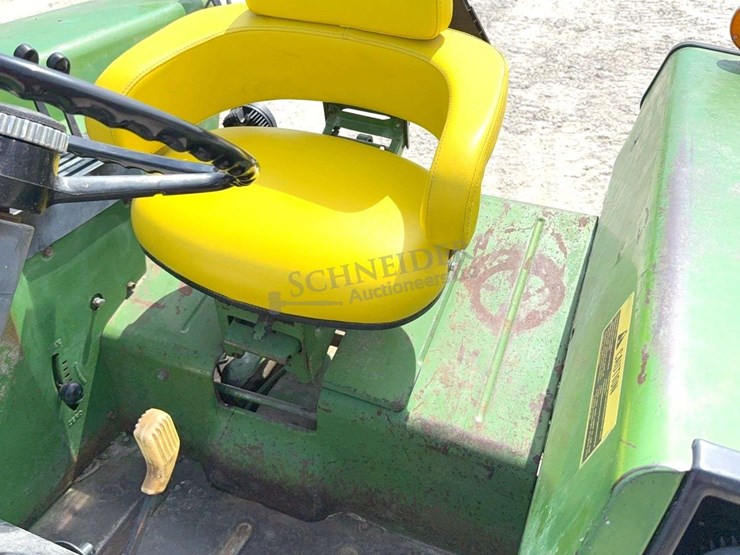 john-deere-4230-image-46