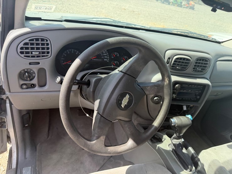 2007-chevrolet-trailblazer-image-12