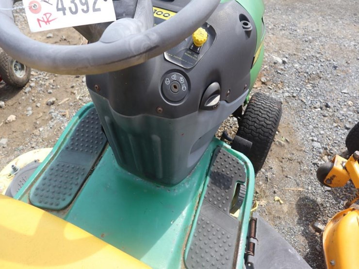 john-deere-la130-image-17