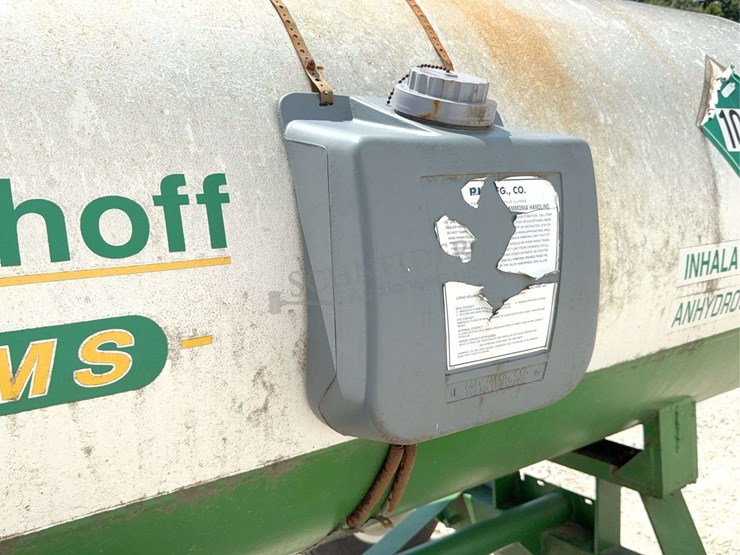 1,000-gallon-anhydrous-wagon-image-28