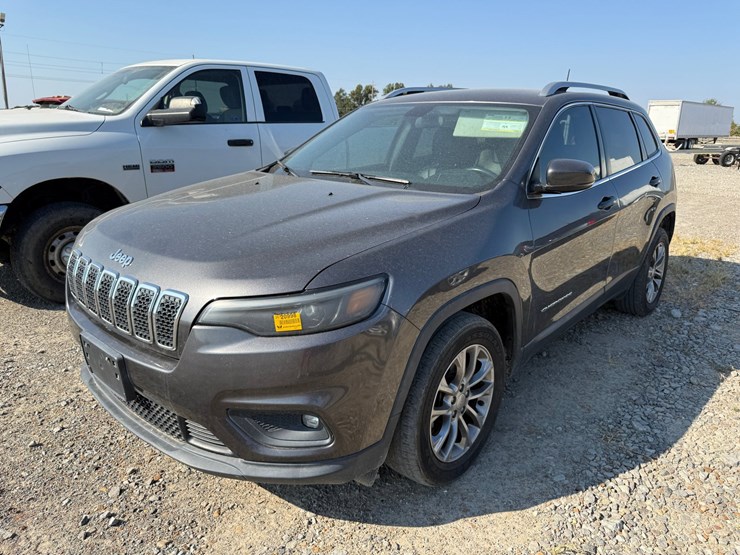 2019-jeep-cherokee-image-1