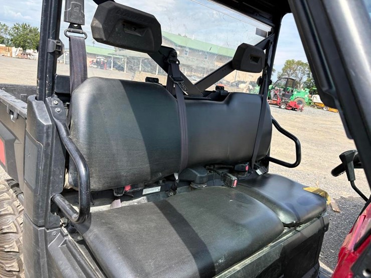 2015-polaris-ranger-image-6