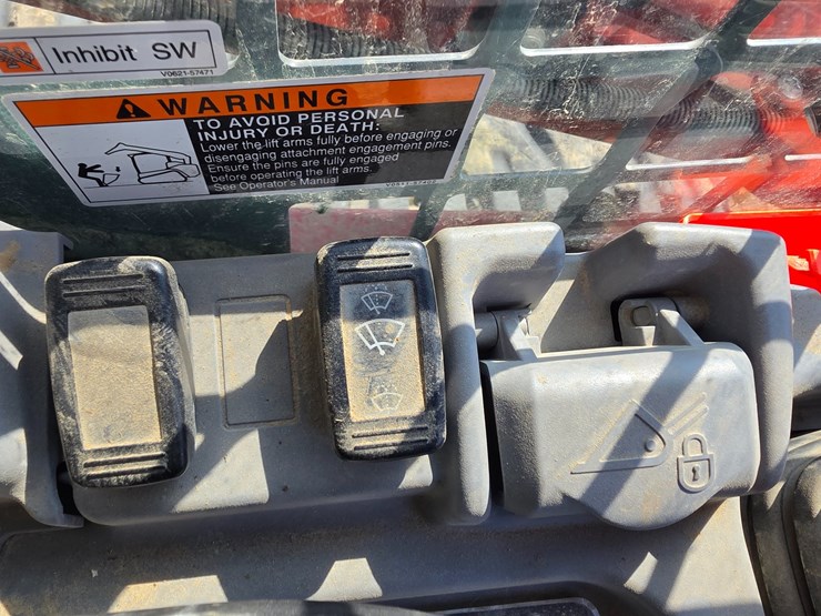 2024-kubota-svl97-2-image-29