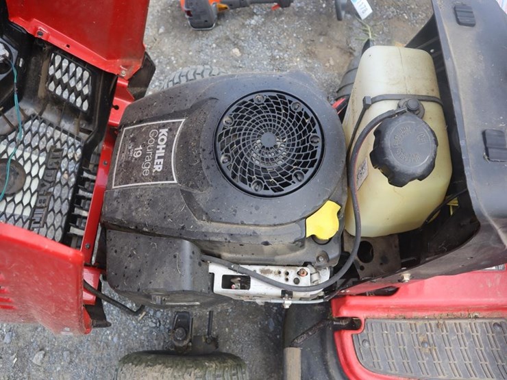 troybilt-riding-mower-image-23