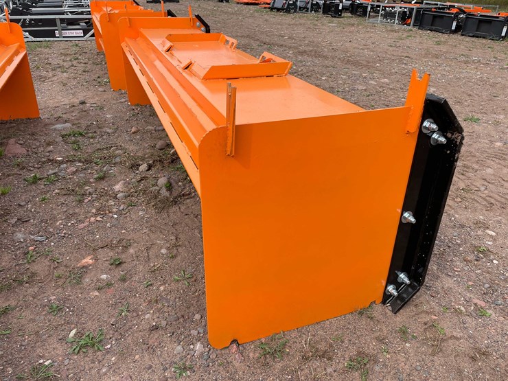 #5119-•-10'-snow-pusher-with-steel-blades-v2023-image-3