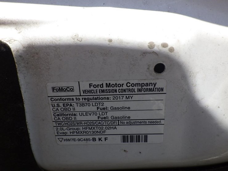 2017-ford-escape-image-19