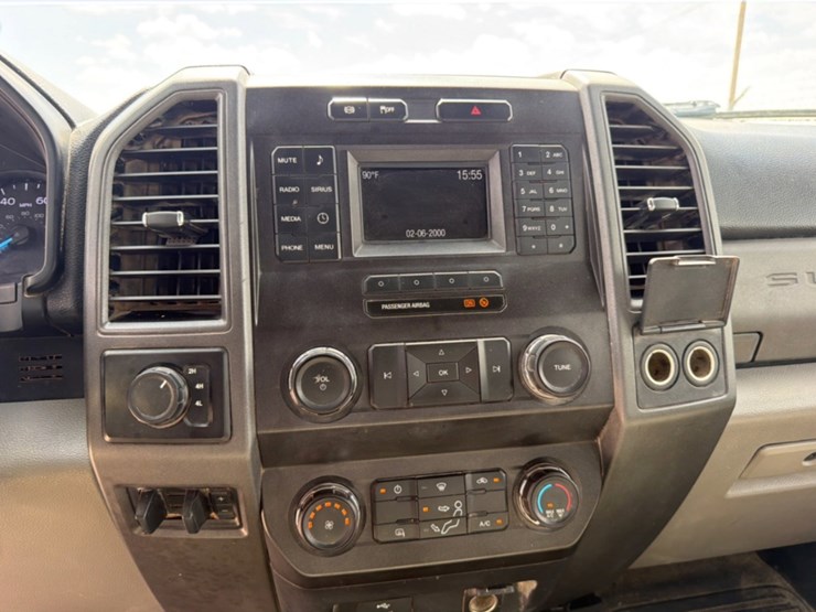 2019-ford-f350-image-11