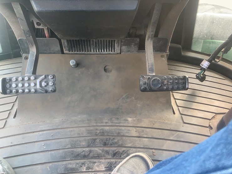 john-deere-8870-image-9
