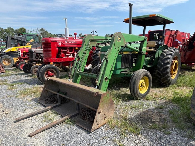 john-deere-2155-image-3