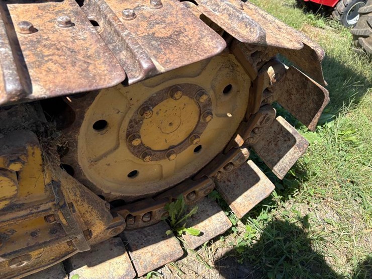 komatsu-d32e-1-image-8