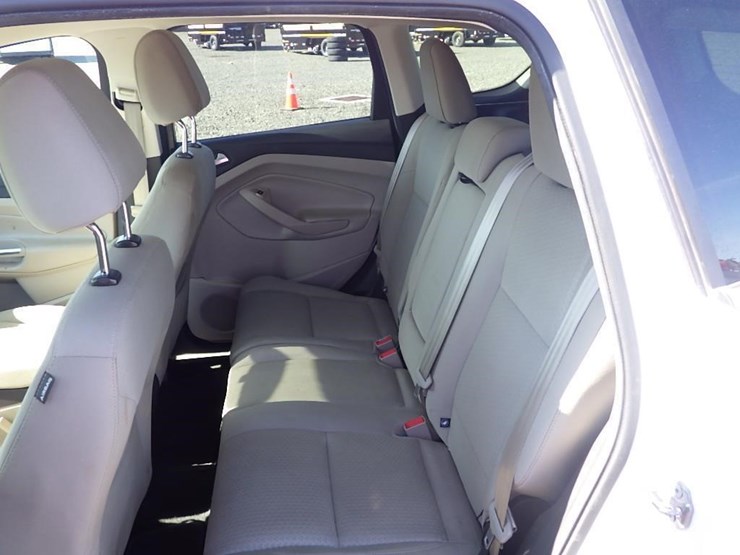 2017-ford-escape-image-13